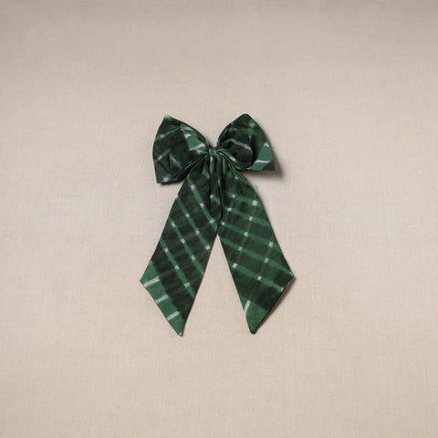 Green - handmade women’s bow hair clip 103 - handcrafted