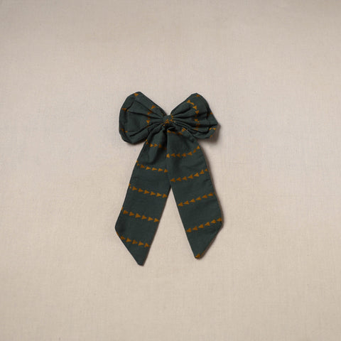 Green - handmade women’s bow hair clip 108 - handcrafted