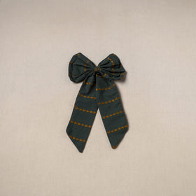 Green - handmade women’s bow hair clip 108 - handcrafted