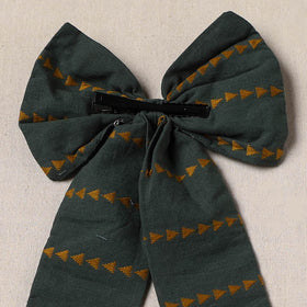 Green - handmade women’s bow hair clip 108 - handcrafted