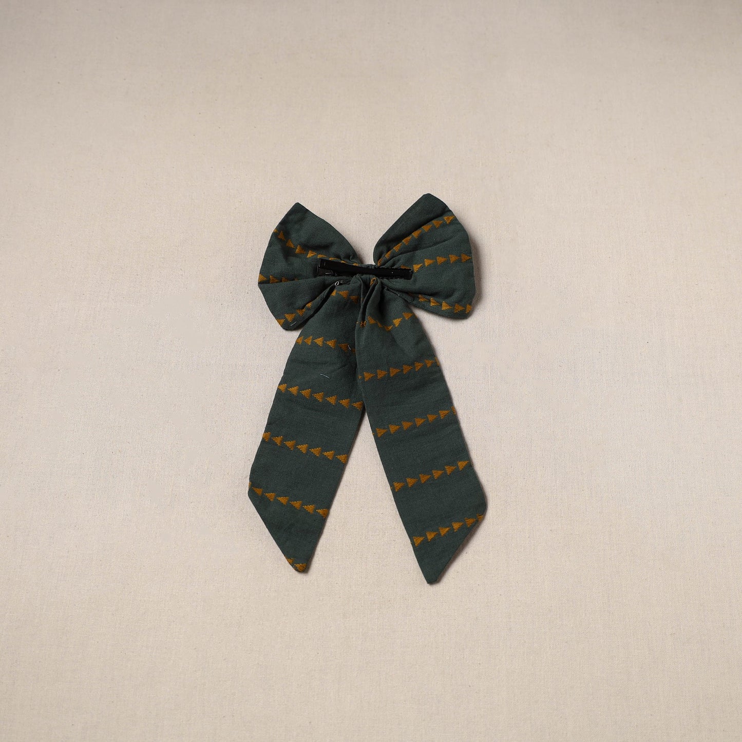 Green - handmade women’s bow hair clip 108 - handcrafted