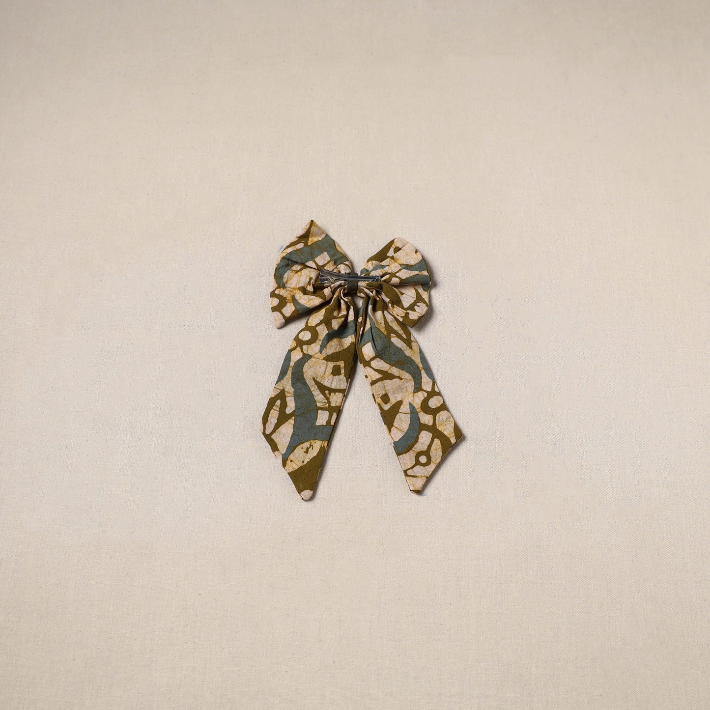 Handmade women’s bow hair clip 42 - handcrafted