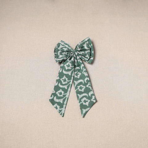 Handmade women’s bow hair clip 48 - handcrafted