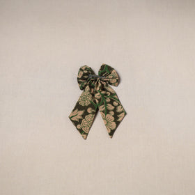 Green - handmade women’s bow hair clip 99 - handcrafted