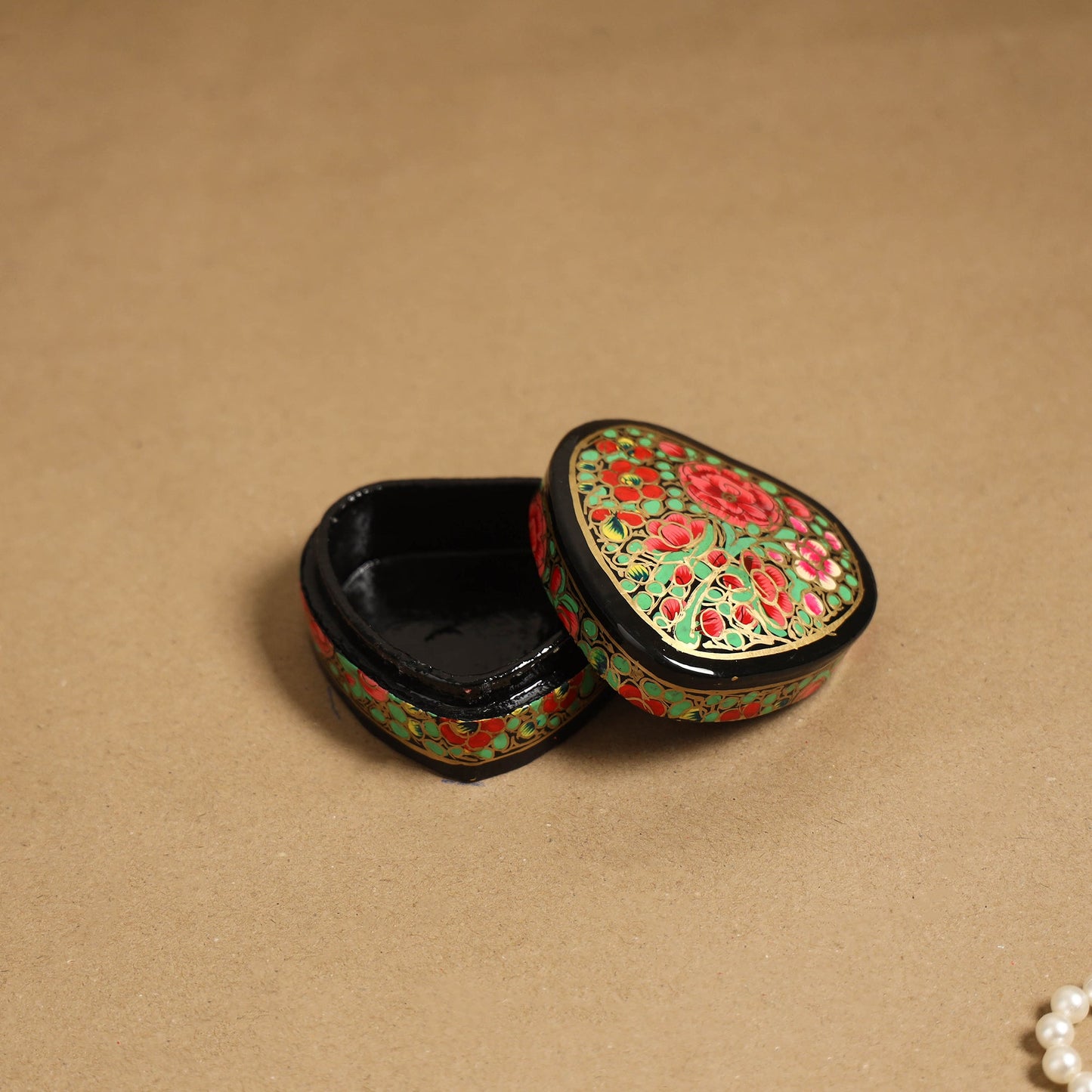 Green - handpainted paper mache multipurpose box 15