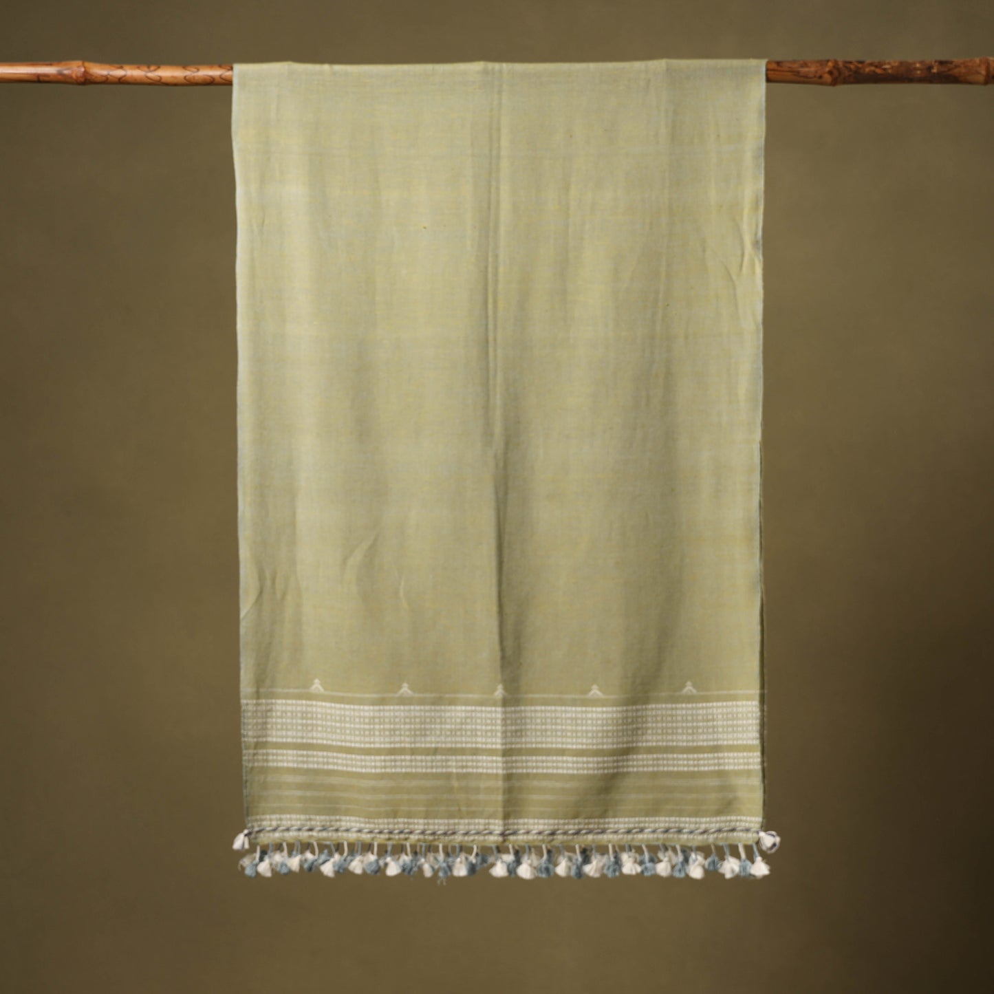 Green - handwoven fine cotton kutch bhujodi stole 12