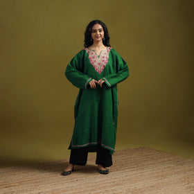 Handwoven sozni hand embroidered kashmiri merino wool