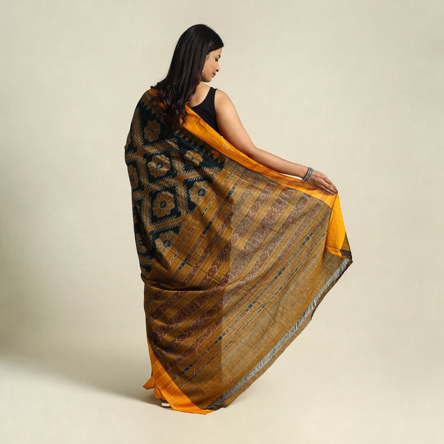 Buy Green Ikat Handloom Cotton Sambalpuri Saree