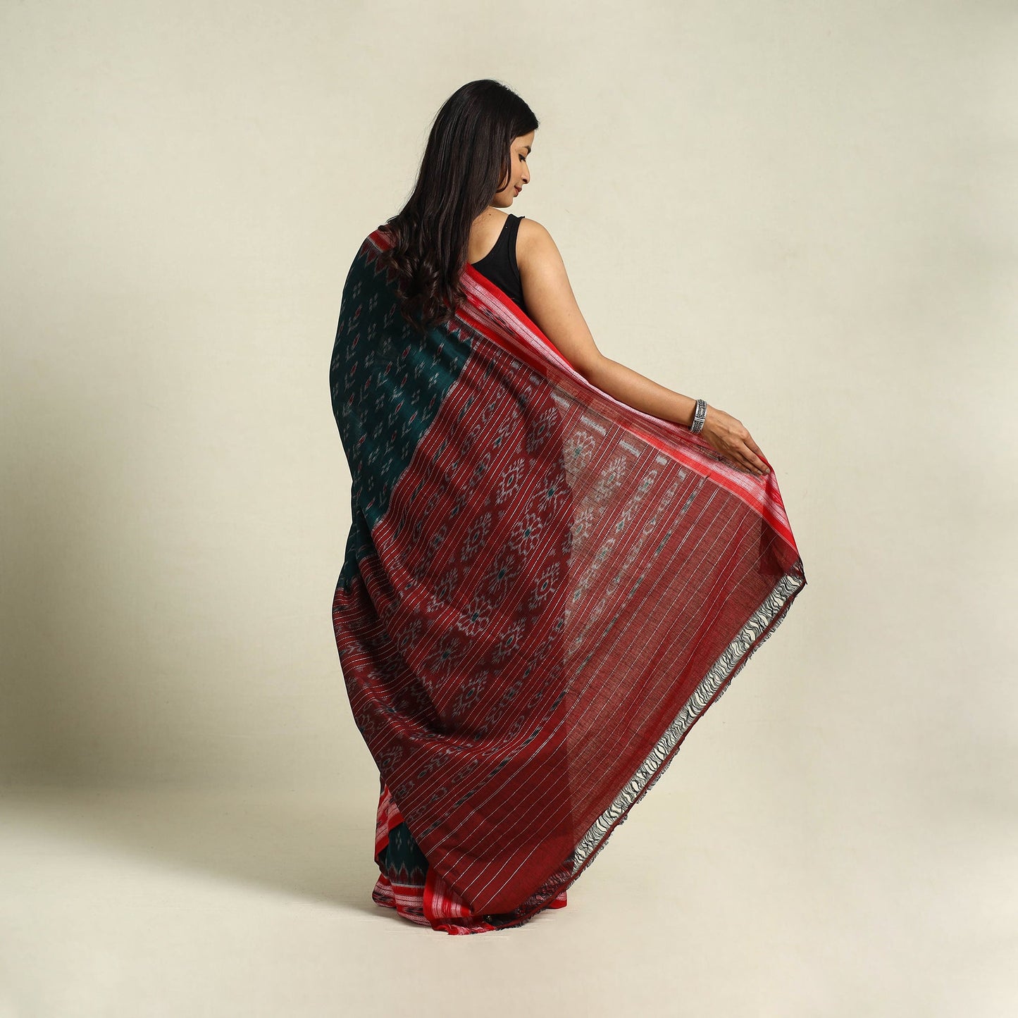 Buy Green Ikat Handloom Cotton Sambalpuri Saree