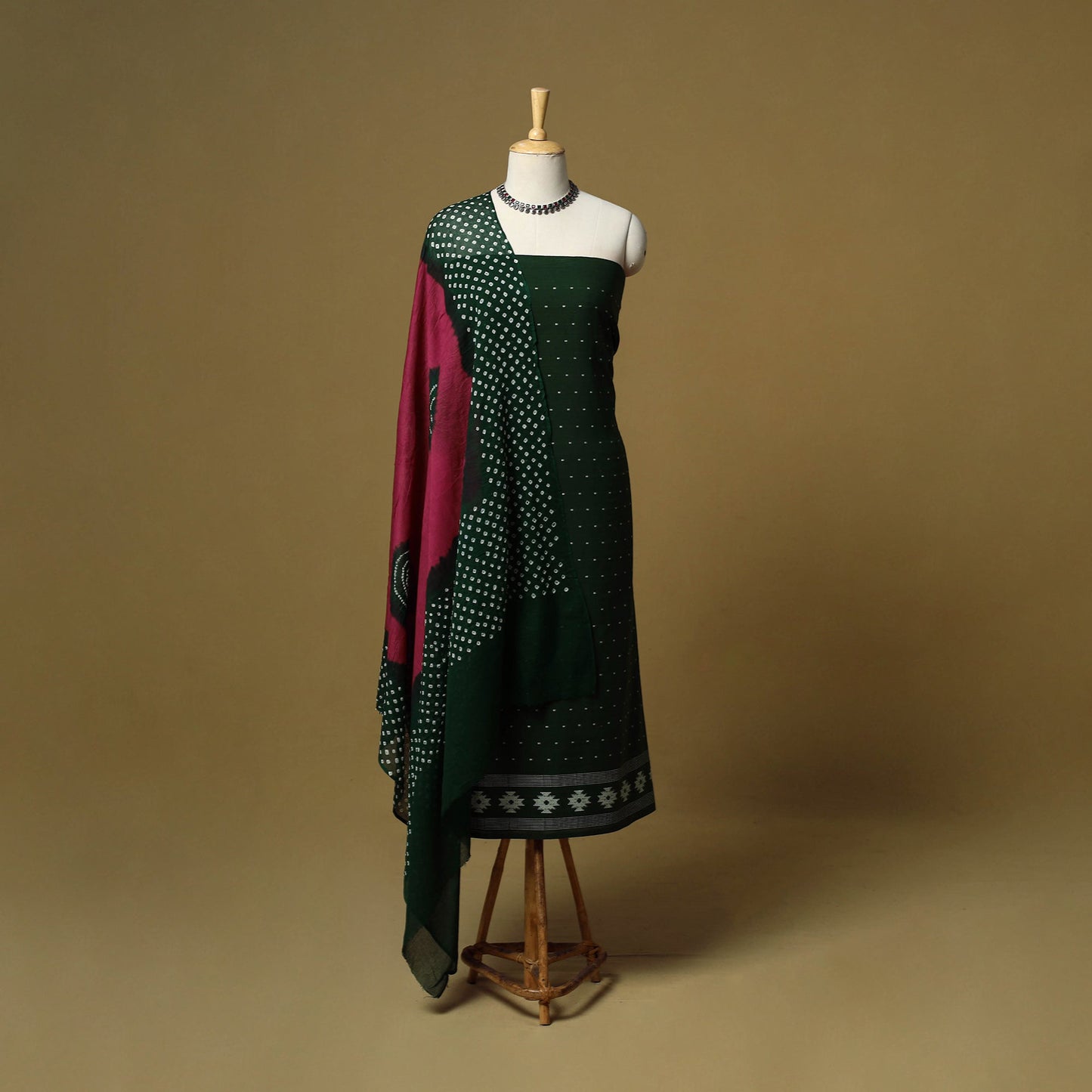Green - Jacquard Cotton 2pc Unstitched Dress Material with Earrings 09