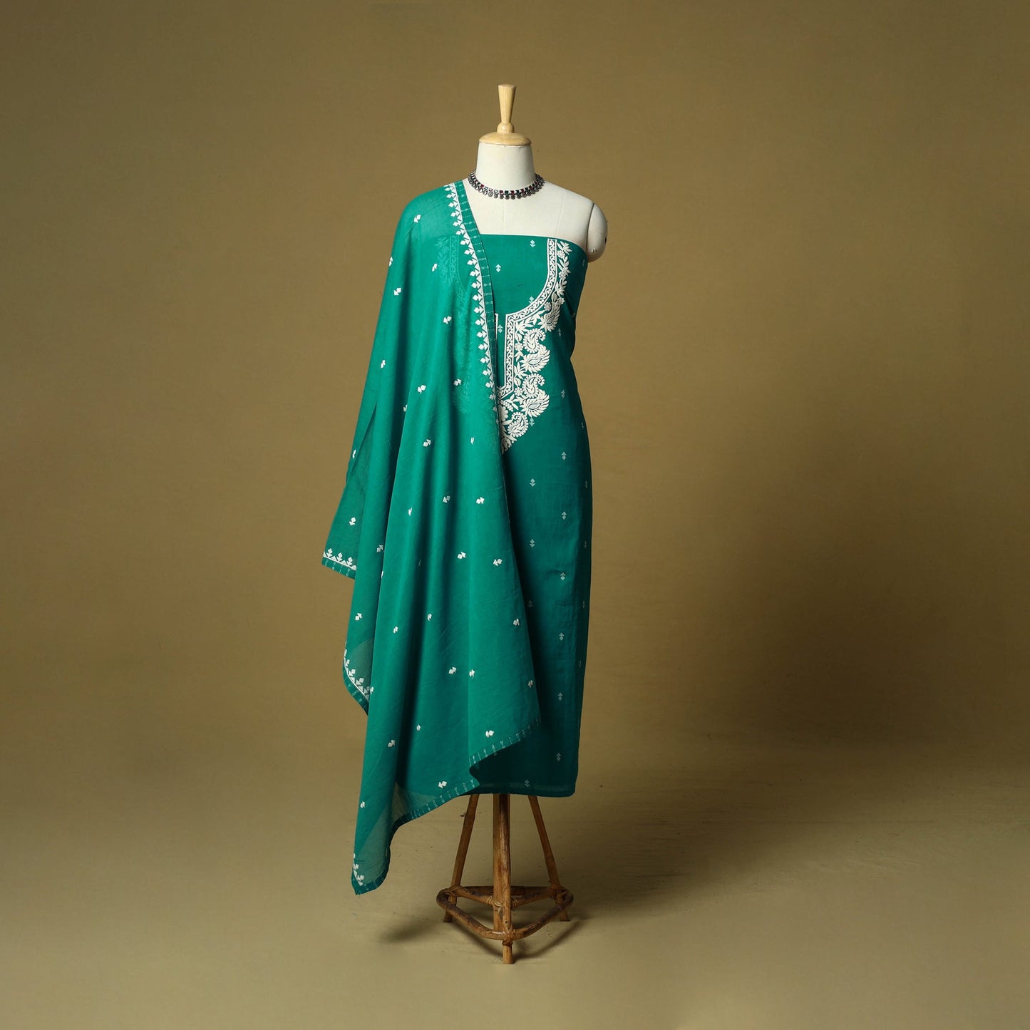 Jacquard embroidered cotton 3pc unstitched dress material