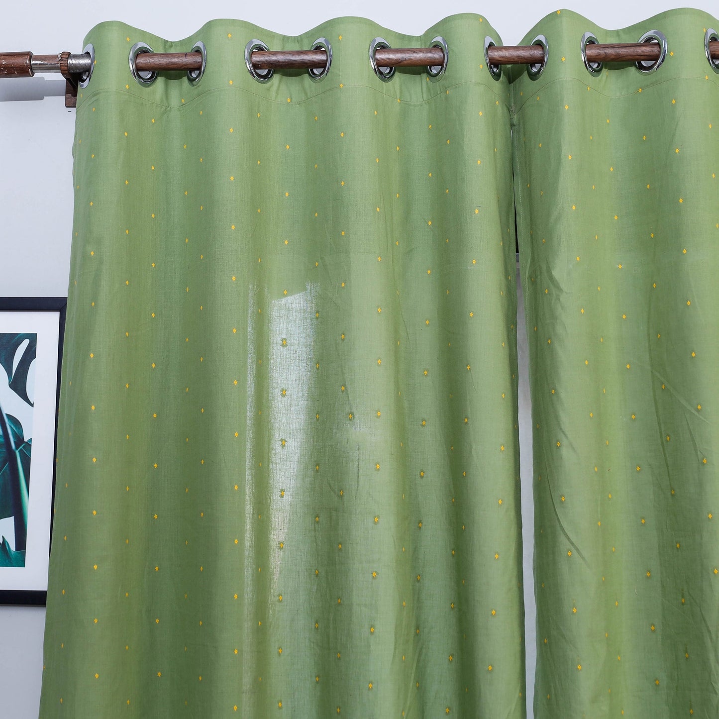 Green - jacquard weave cotton window curtain (5 x 3 feet)