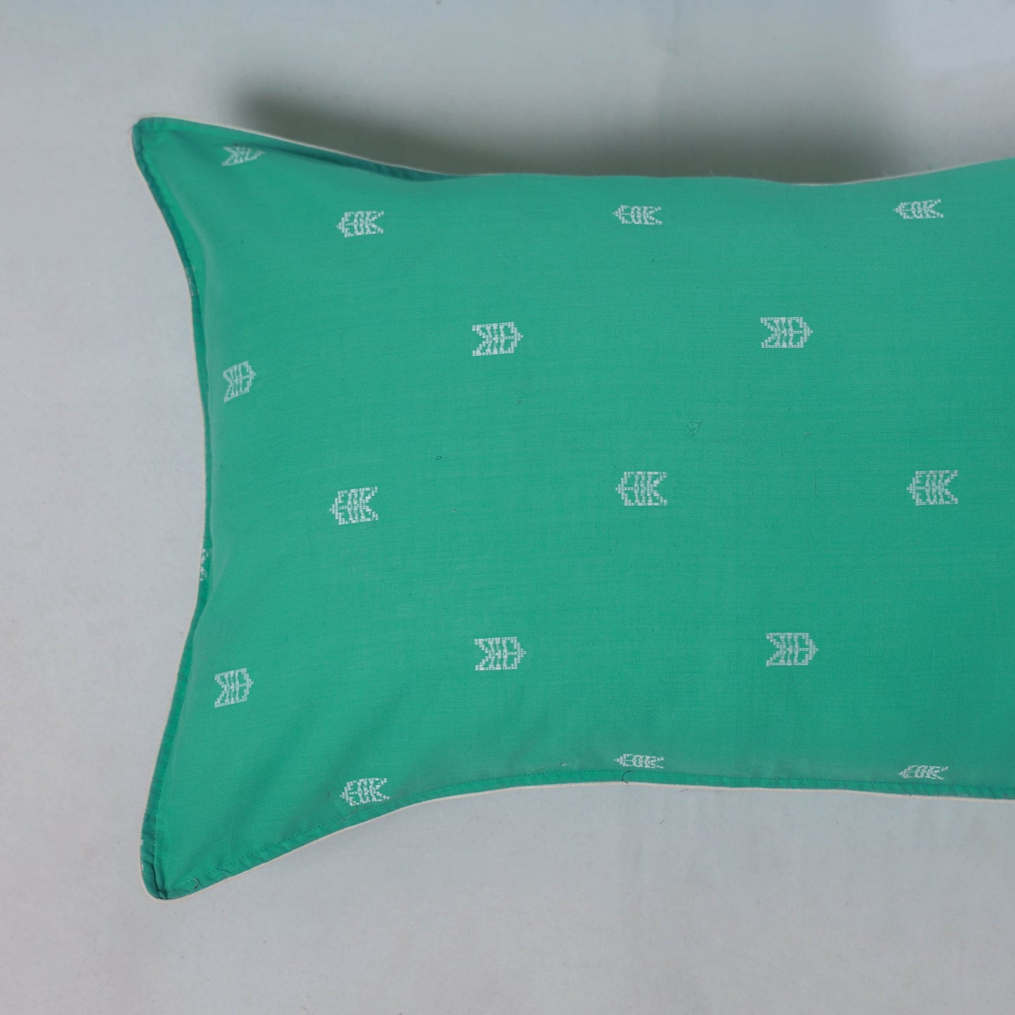 Jacquard weave pillow cover (set of 2) 27 - handcrafted