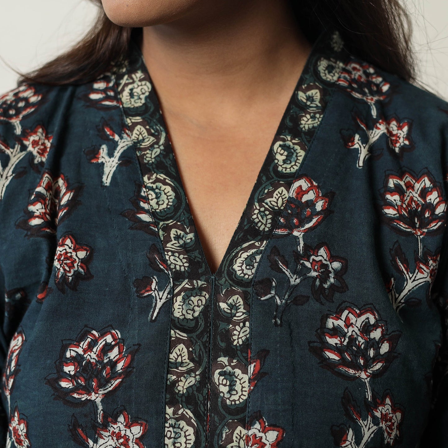  Jahota Block Printed Cotton Straight Kurta for Women