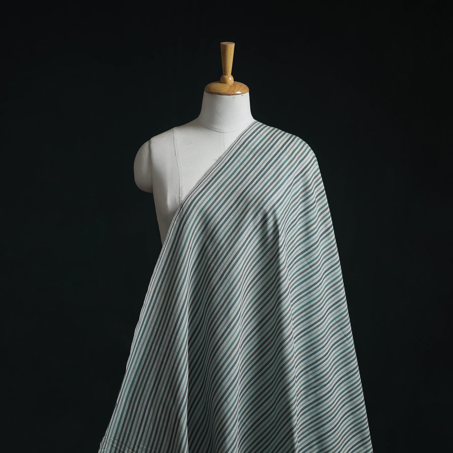 Jhiri pure handloom cotton fabric 02 - handcrafted