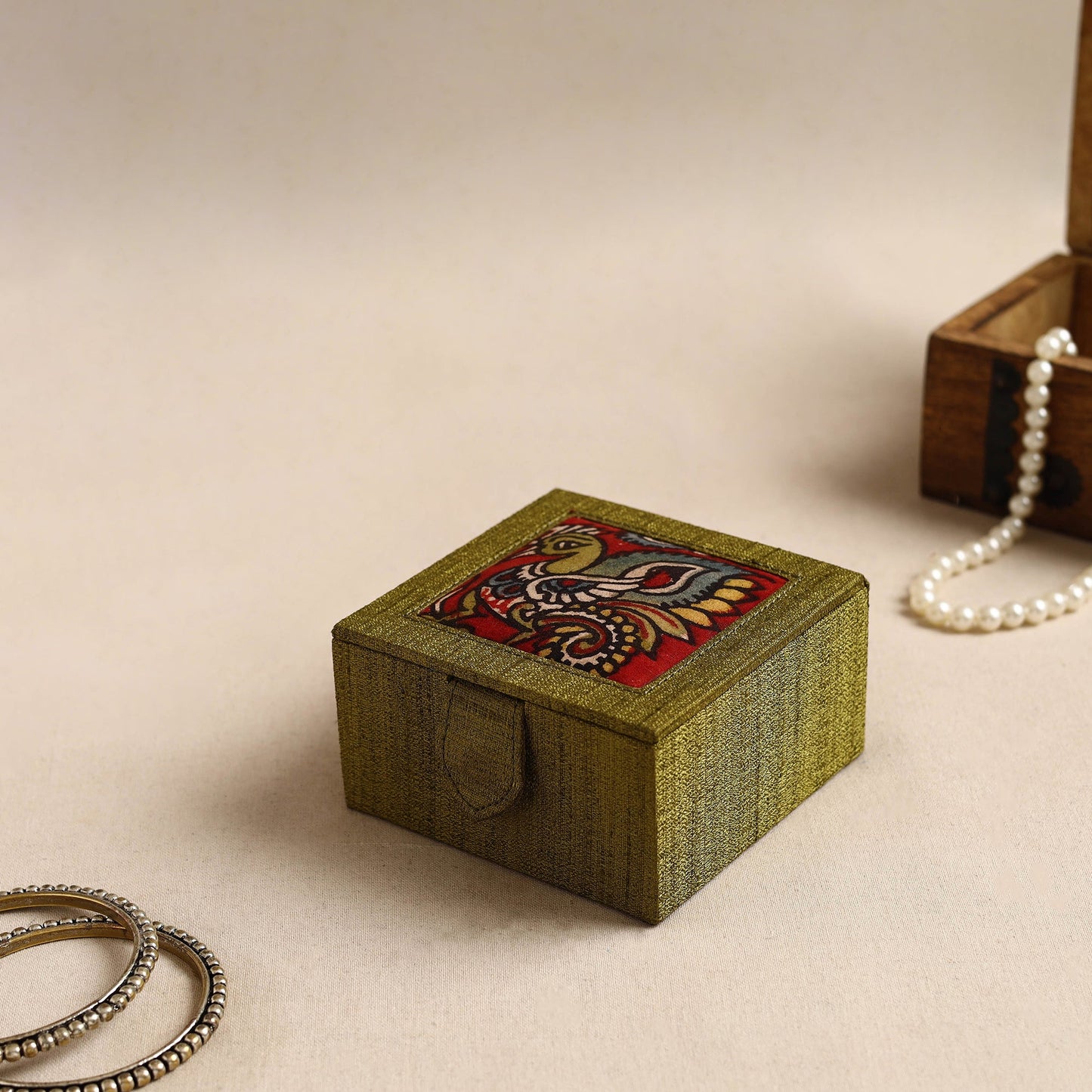 Green Kalamkari Handpainted Ghicha Silk Bangle Box (Small)