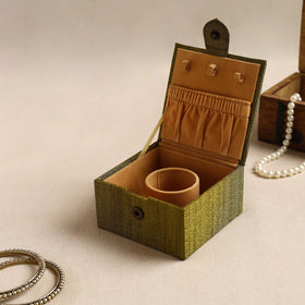 Green Kalamkari Handpainted Ghicha Silk Bangle Box (Small)