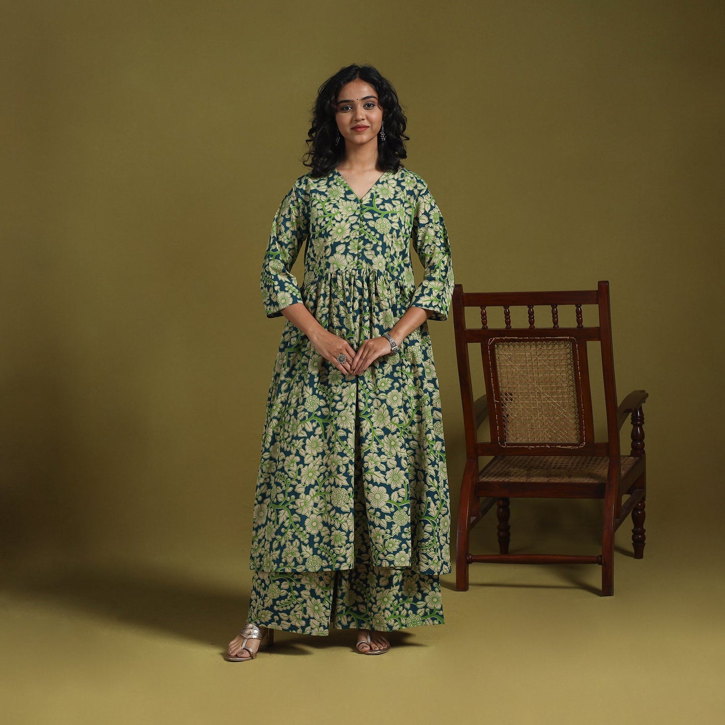Green - kalamkari printed cotton 2pc kurta set for women 09