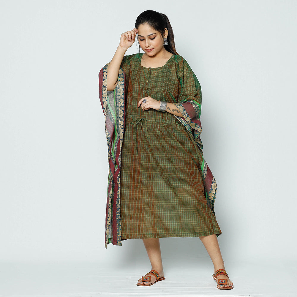 Buy Kanchipuram Checks Cotton Kaftan with Tie-Up Waist (Medium) Online at iTokri.com