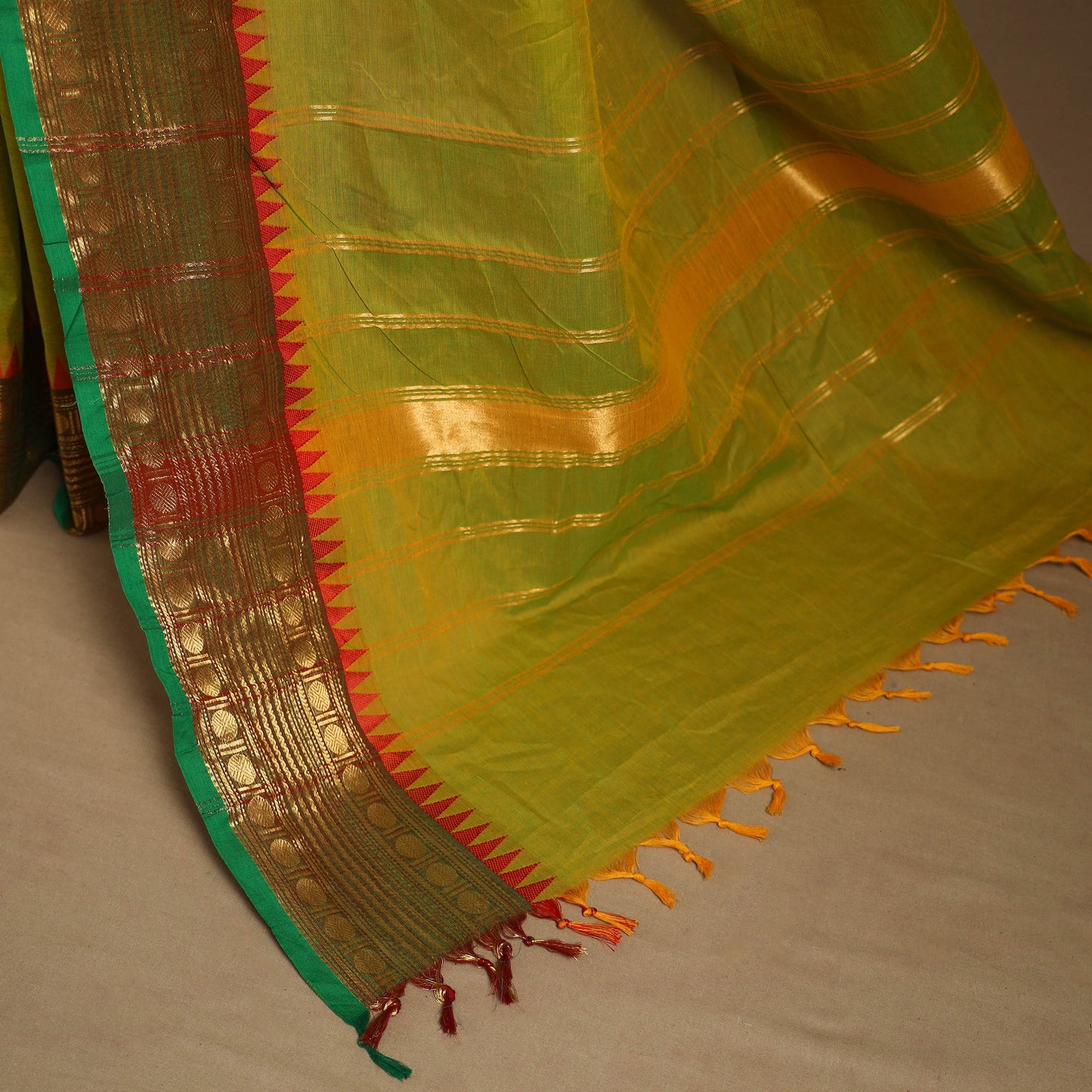 Green Kandangi Chettinad Cotton Saree with Border