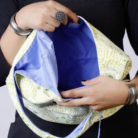 Buy Kantha Work Block Print Cotton Shoulder Bag l iTokri.com