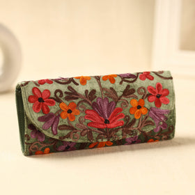  Green Kashmiri Crewel Hand Embroidery Velvet Travel Wallet
