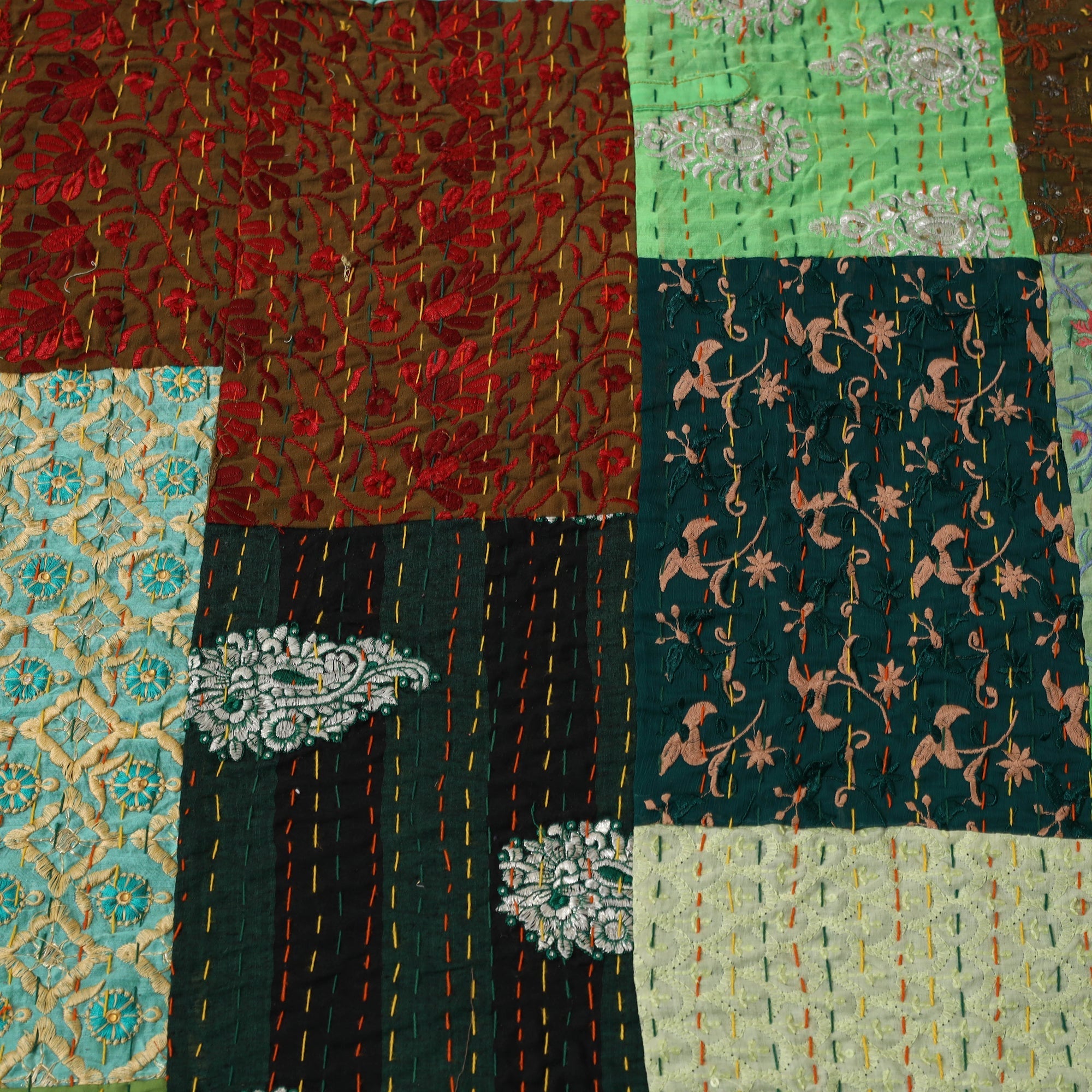 Khambadiya tagai patchwork quilt / gudri / blanket (108 x