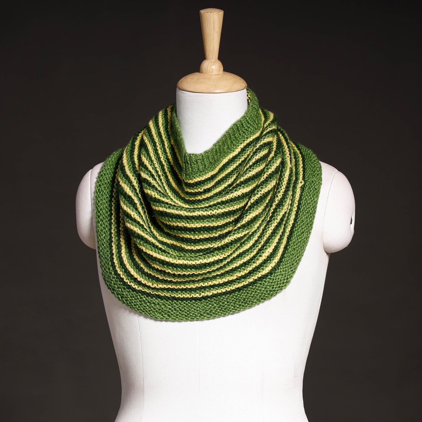   Kumaun Hand Knitted Woolen Cowl 