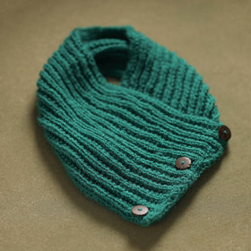 Green - kumaun hand knitted woollen button cowl 27