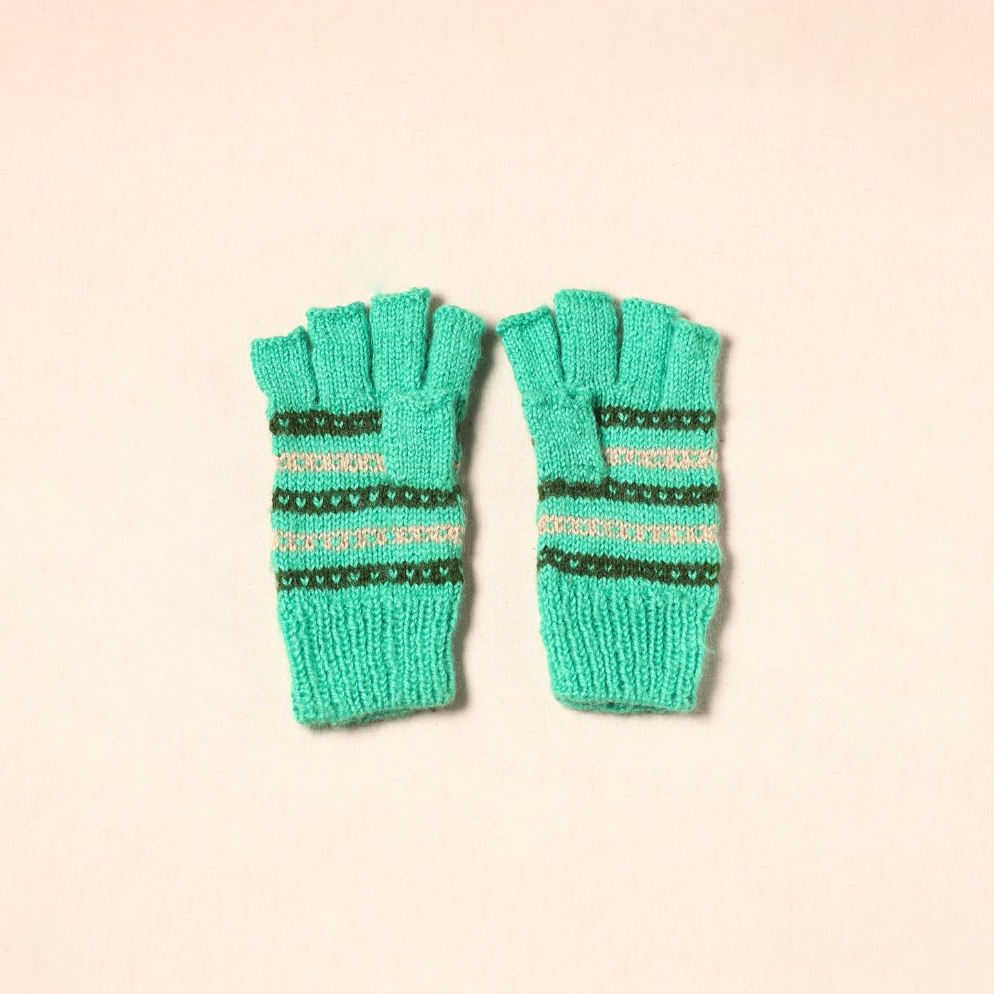 Green Kumaun Hand Knitted Woollen Hand Gloves (Adult)