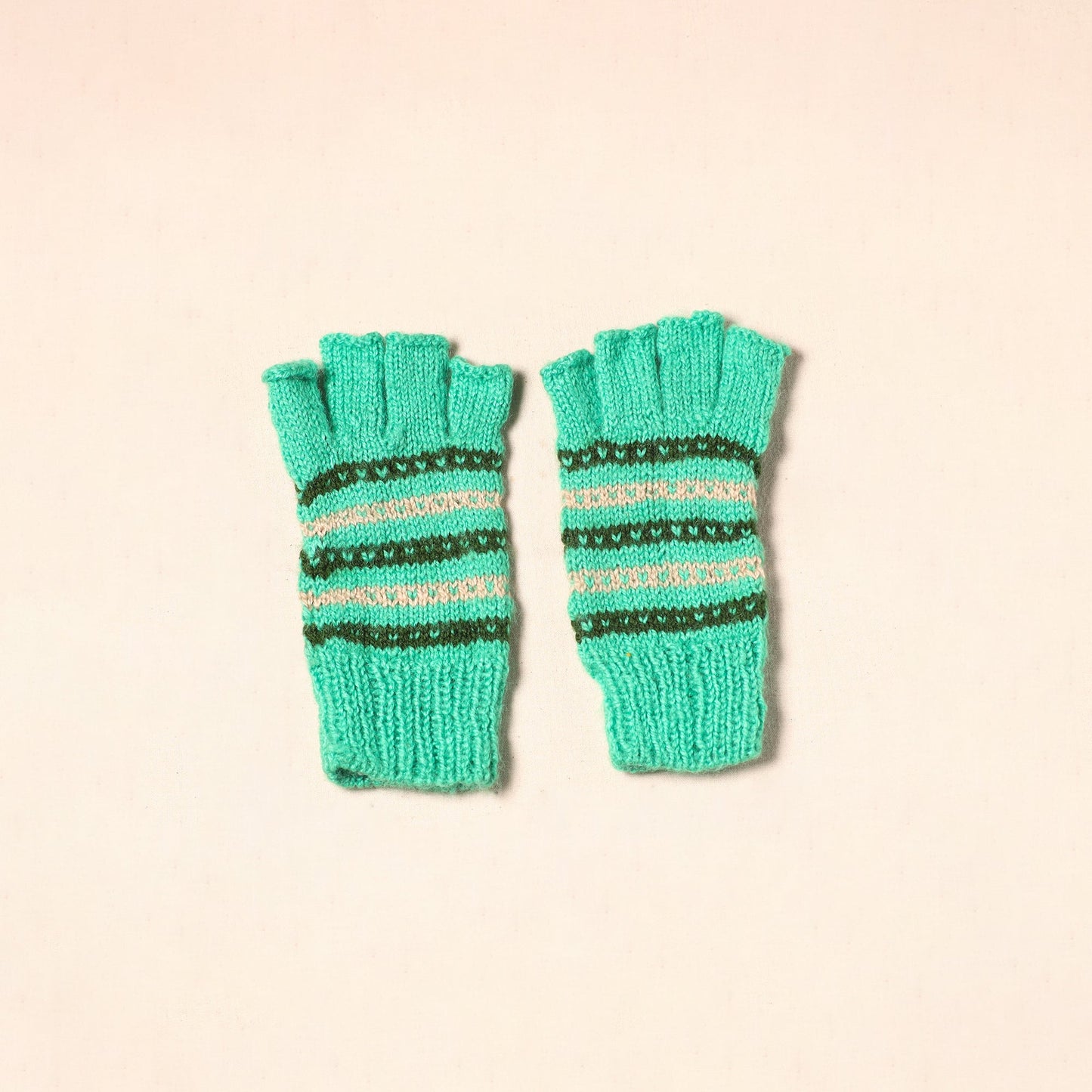 Green Kumaun Hand Knitted Woollen Hand Gloves (Adult)