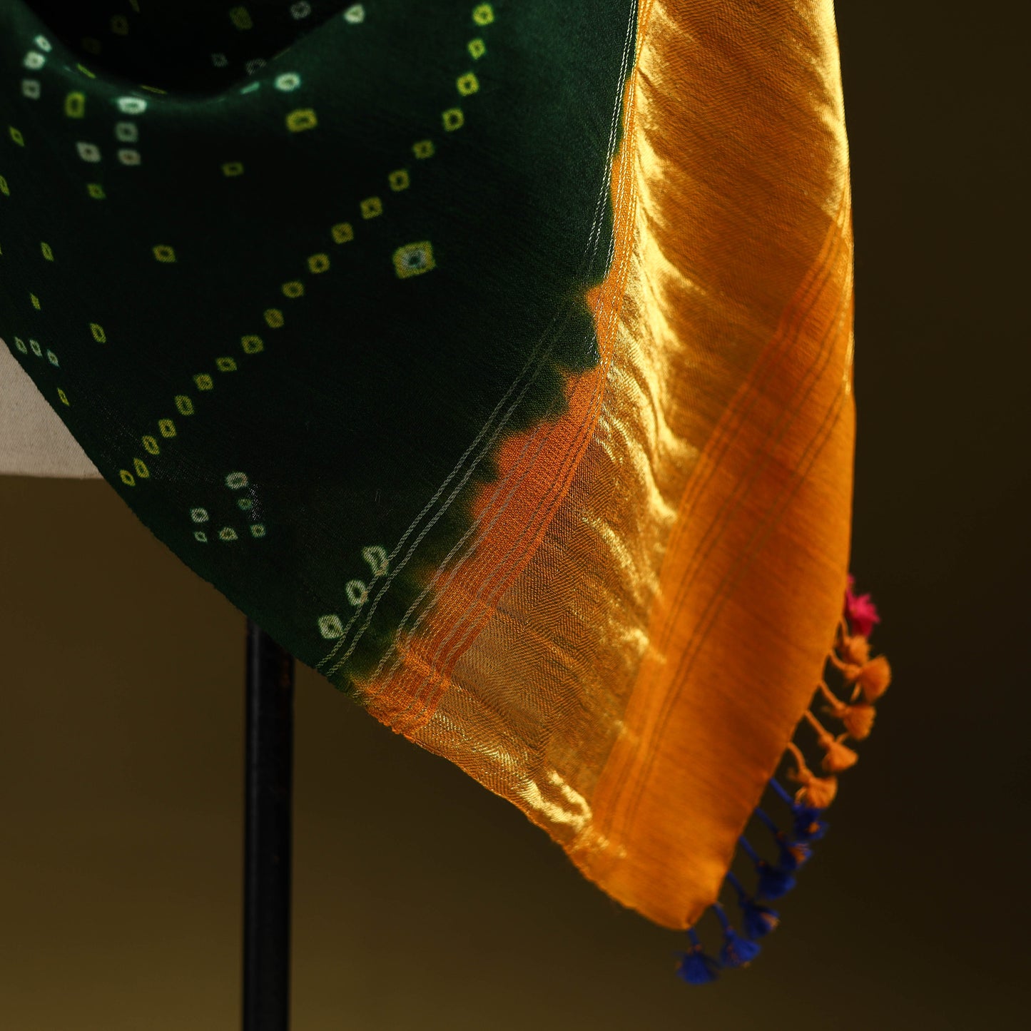 Kutch bandhani handwoven merino wool shawl with zari patta