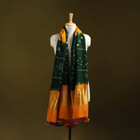 Kutch bandhani handwoven merino wool shawl with zari patta