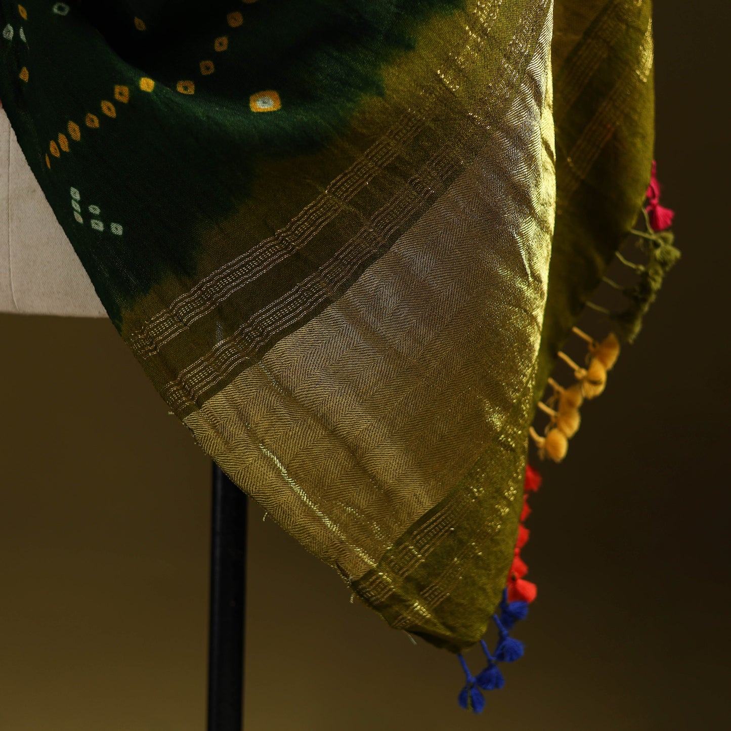 Kutch bandhani handwoven merino wool shawl with zari patta