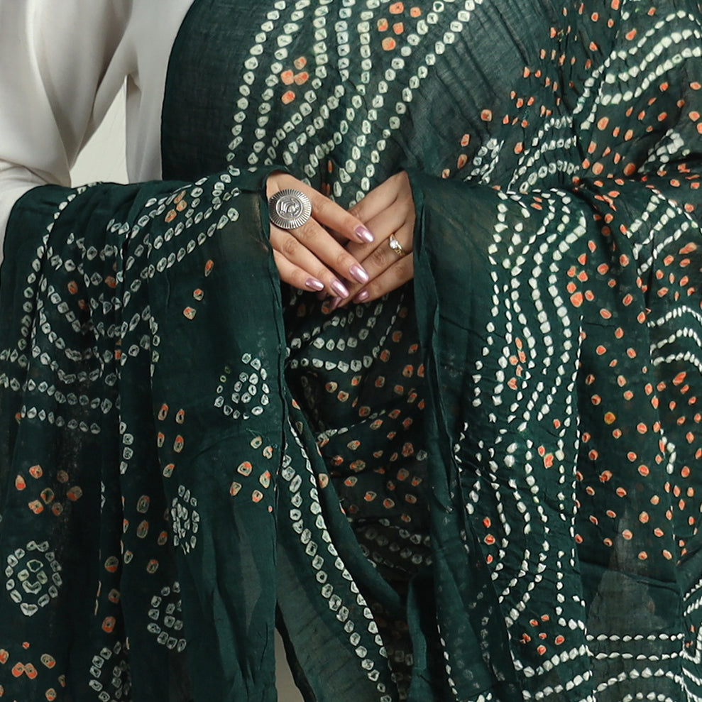 Buy Kutch Bandhani Tie-Dye Cotton Dupatta 10 Online at iTokri.com