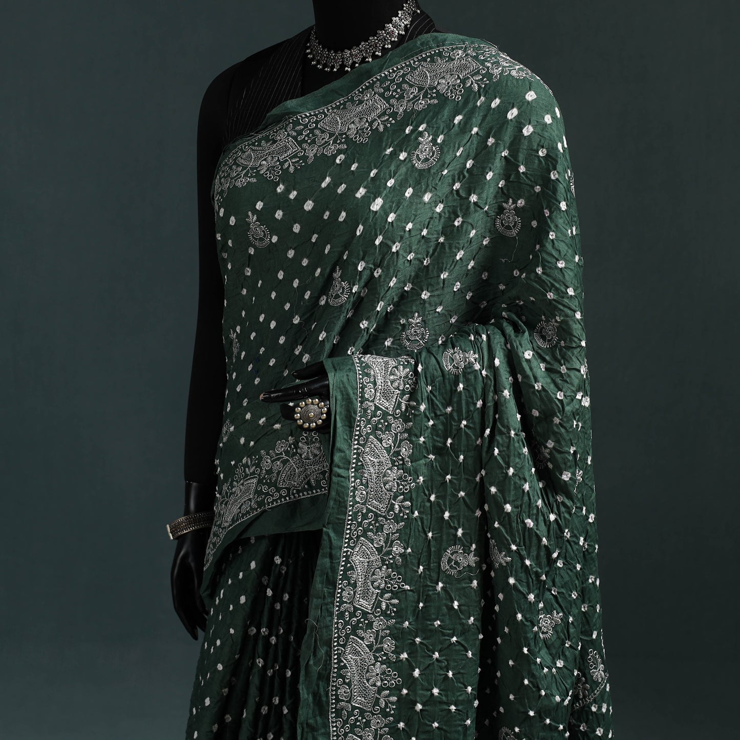 Kutch bandhani tie-dye cotton saree 23 - handcrafted