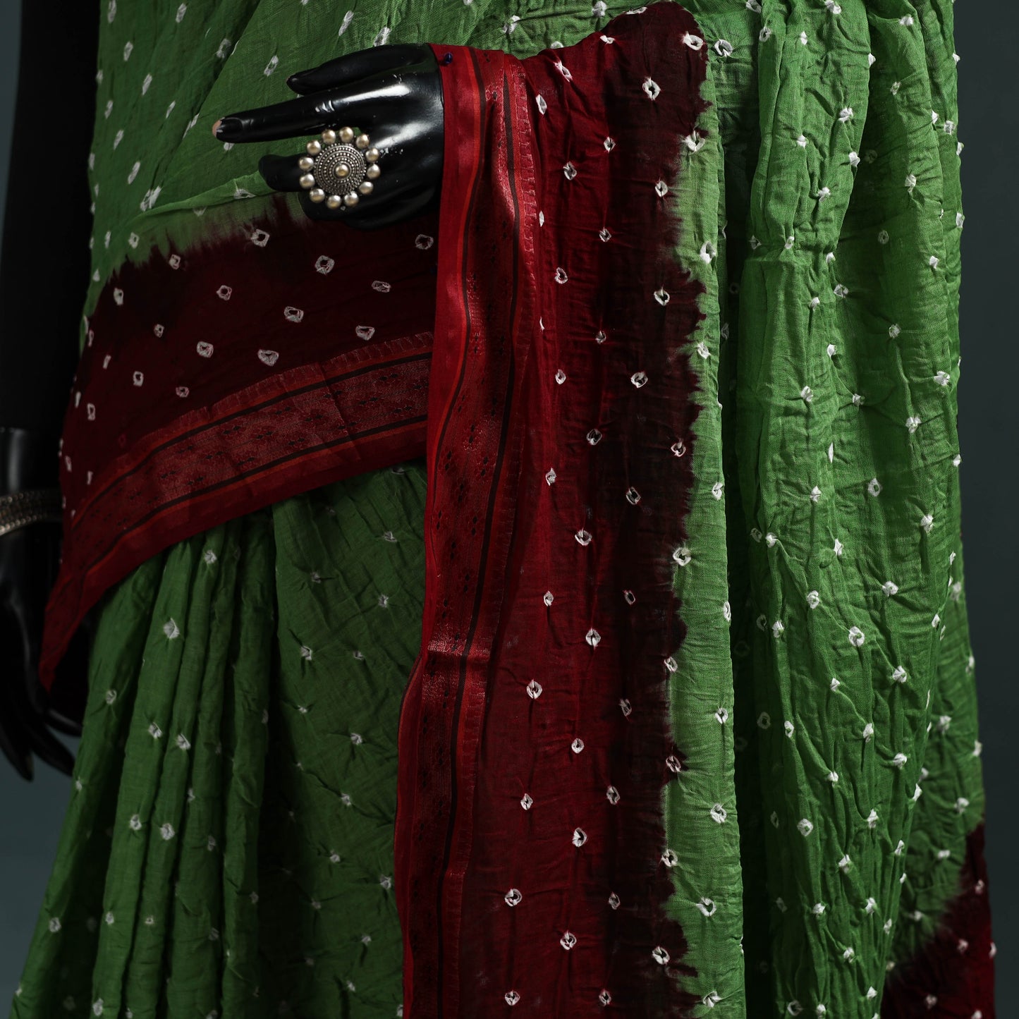 Kutch bandhani tie-dye cotton saree with blouse piece 07