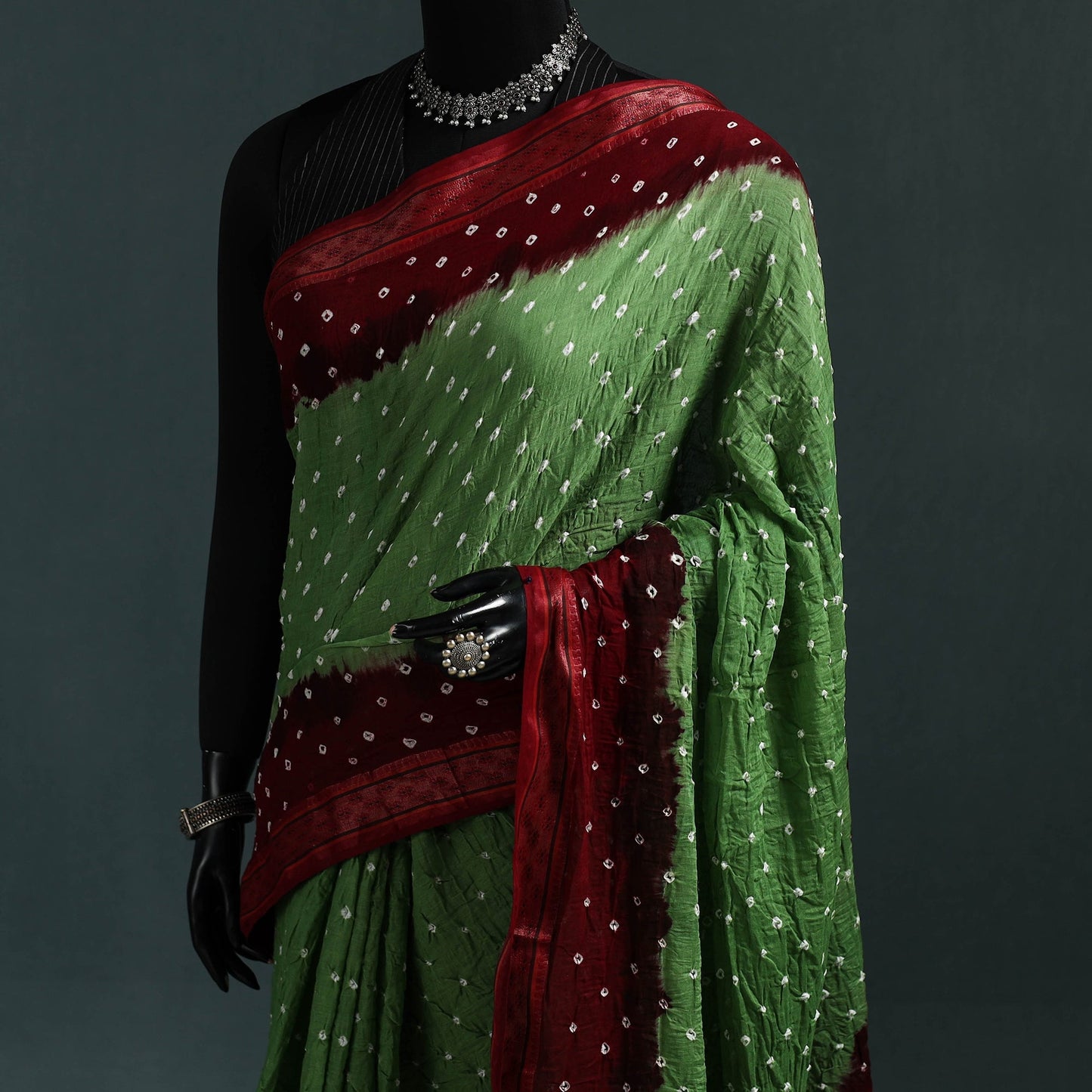 Kutch bandhani tie-dye cotton saree with blouse piece 07