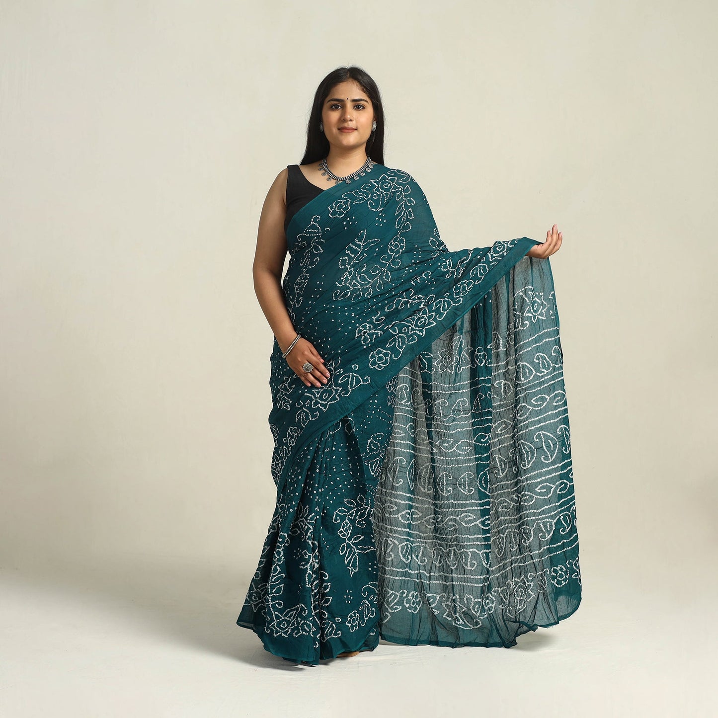 Green - Kutch Bandhani Tie-Dye Cotton Saree with Blouse Piece