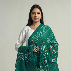 Buy Kutch Bandhani Tie-Dye Mul Cotton Dupatta 22 Online at iTokri.com
