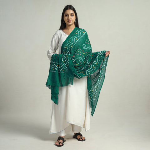 Buy Kutch Bandhani Tie-Dye Mul Cotton Dupatta 22 Online at iTokri.com