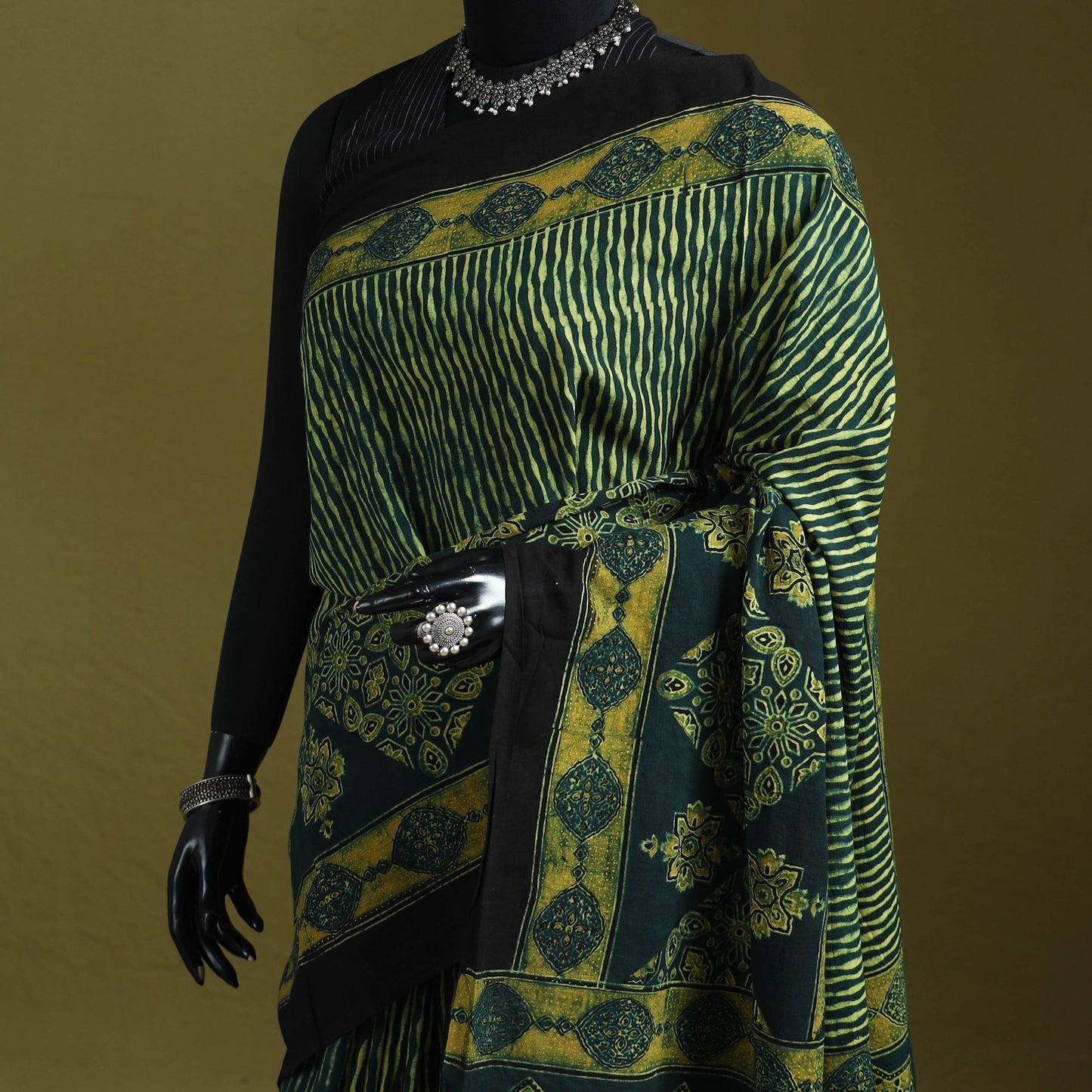 Kutch hand block print natural dyed pure mul cotton ajrakh