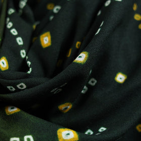 Kutch handwoven merino wool tie-dye bandhani shawl 11