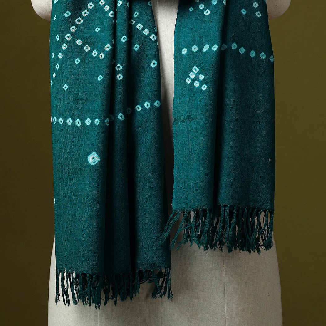 Kutch handwoven merino wool tie-dye bandhani stole 07