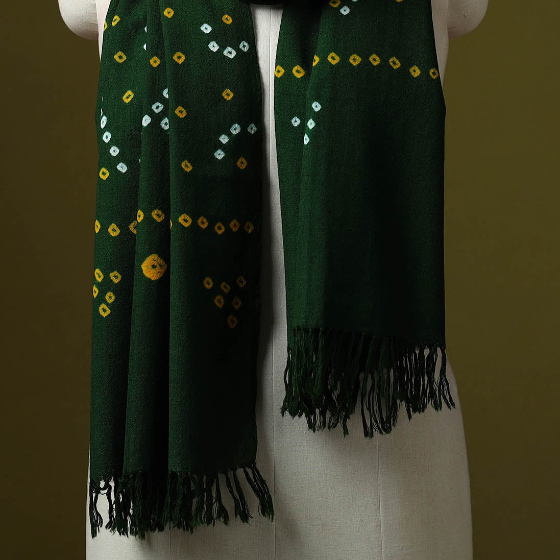 Bhidane Wool Green Kutch Handwoven Merino Wool Tie-Dye Bandhani Stole