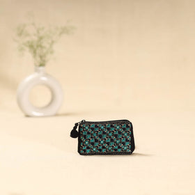 Kutch neran hand embroidered coin pouch 189 - handcrafted