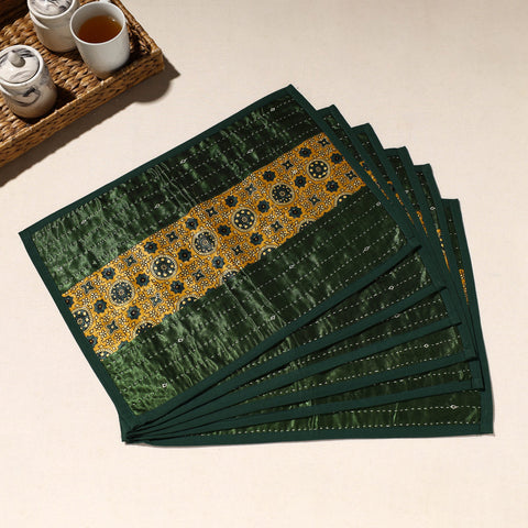 Green Tagai Embroidery Table Mats