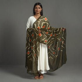 Buy Kutch Bandhani Dupatta Online l iTokri.com