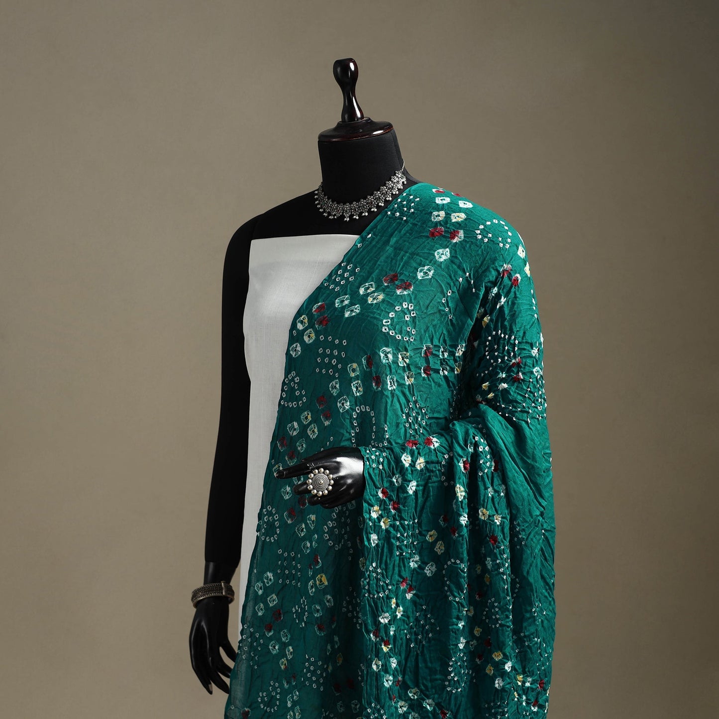 Kutch tie-dye cotton bandhani dupatta 82 - handcrafted