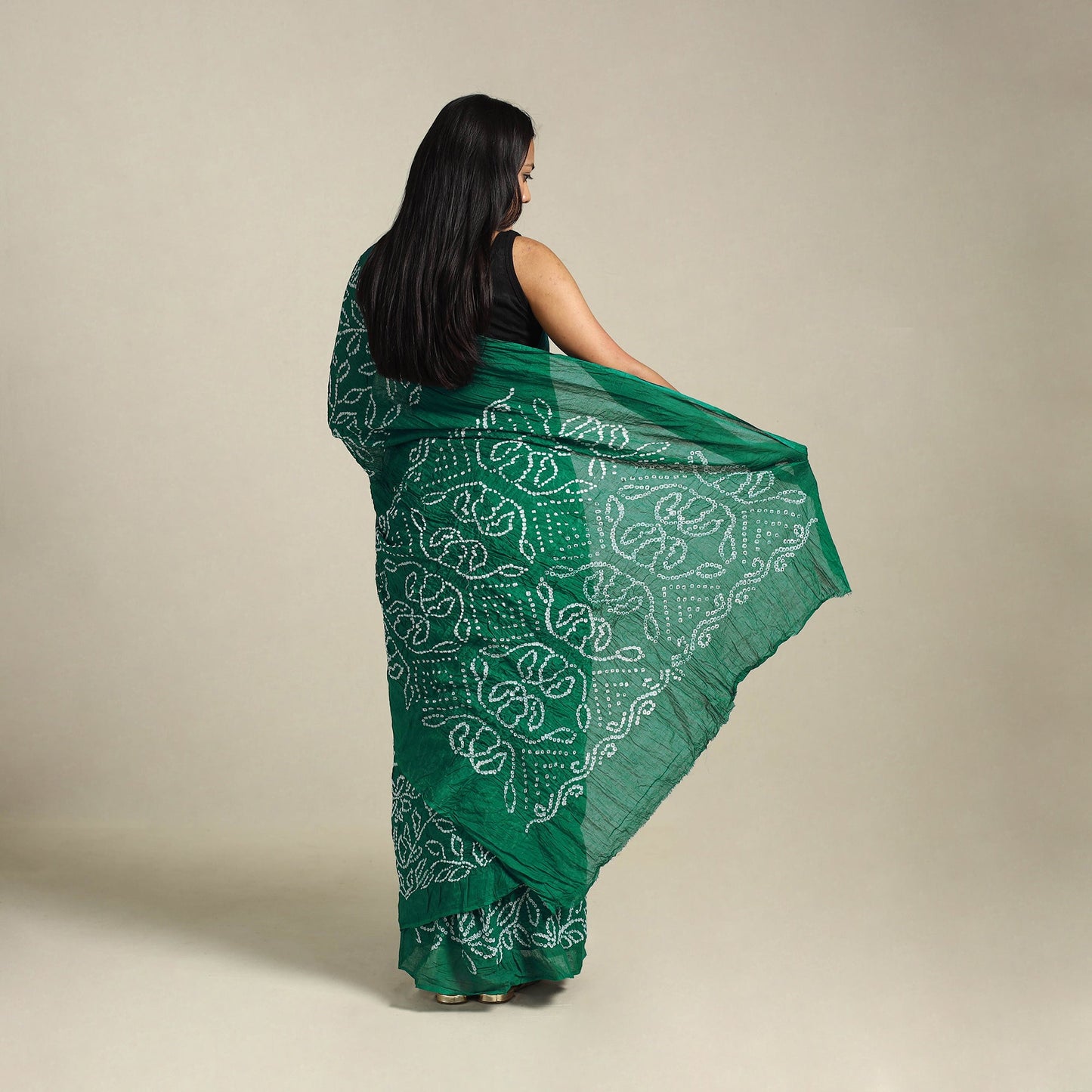 Green - kutch tie-dye cotton bandhani saree 18 - handcrafted